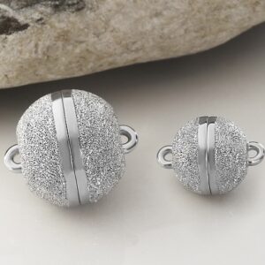 Part Sale: magnetic clasps